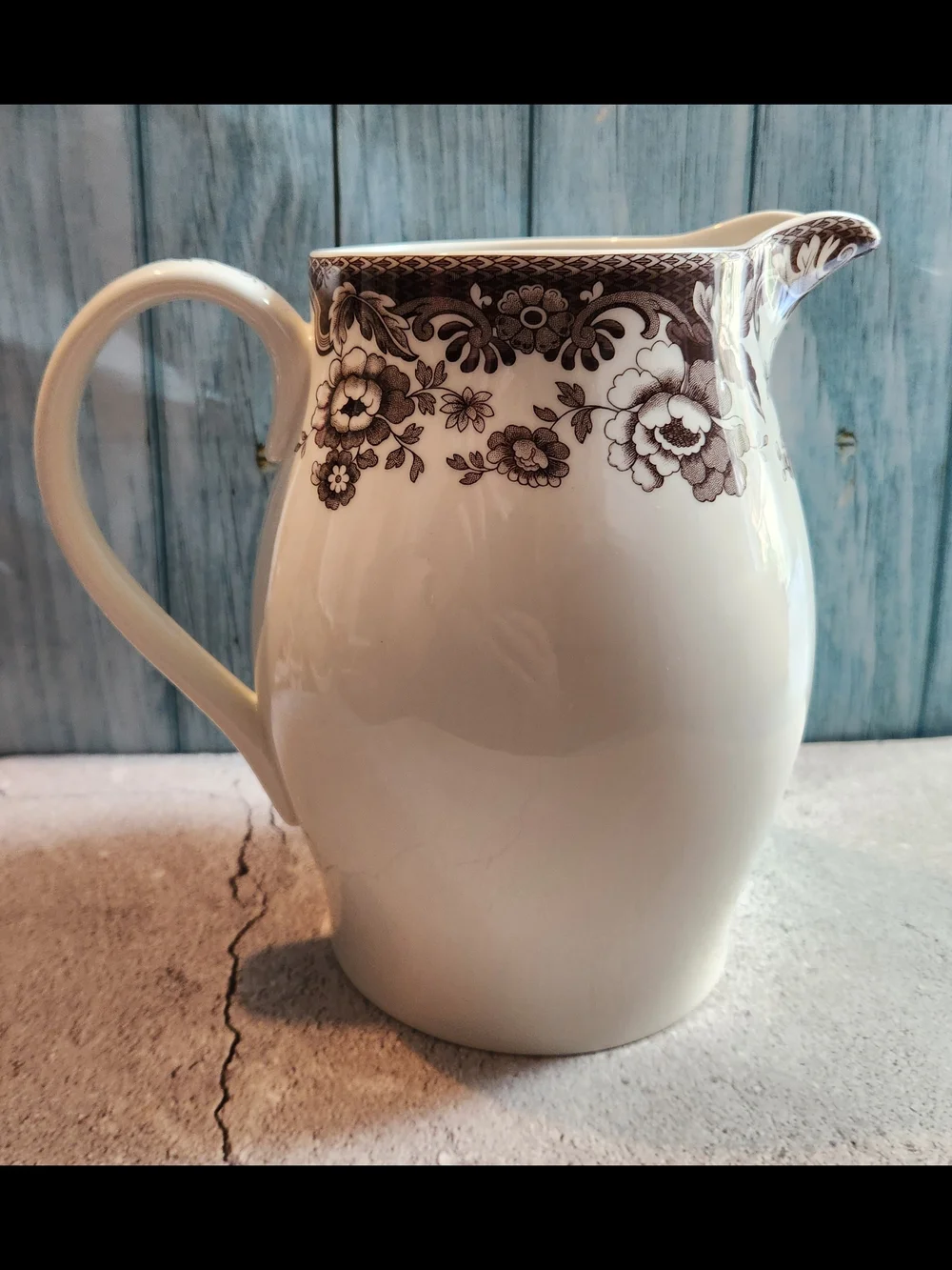 Spode Delamere Brown 56 Oz Pitcher